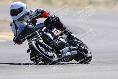 media/Sep-25-2023-Moto Forza (Mon) [[81ffa65e0a]]/B-C Group/Session 3 (Turn 16)/